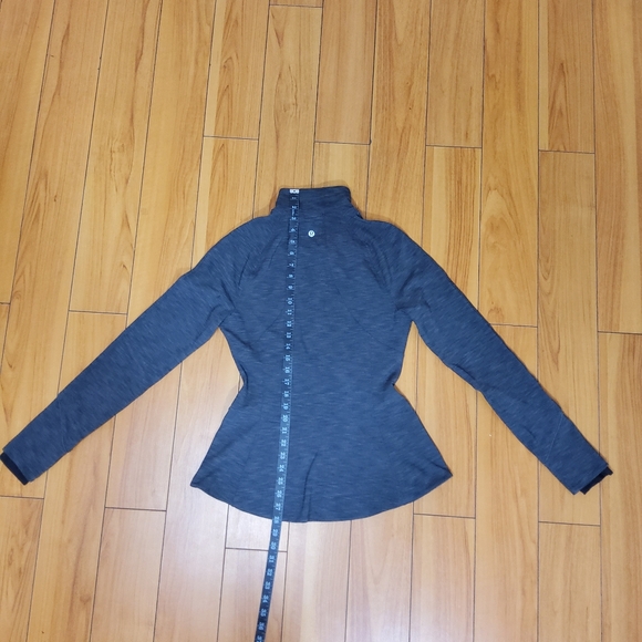 LULULEMON Size 8 Gait Keeper Jacket Gray Heathered Black Reflective - Picture 6 of 12